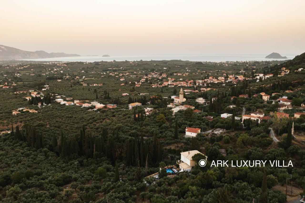 Ark Luxury & Private Villa Mouzákion Eksteriør billede